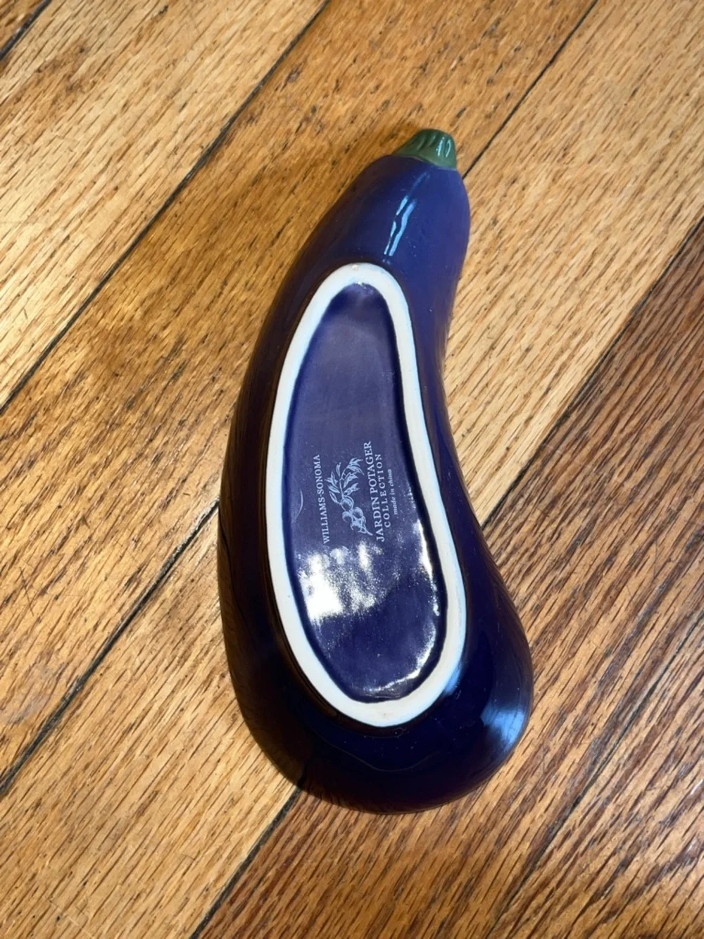 Set of 2 Williams Sonoma Jardin Potager Eggplant and Yellow Pepper dishes